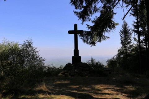 The weather cross above Gleisweiler in the southern wine route