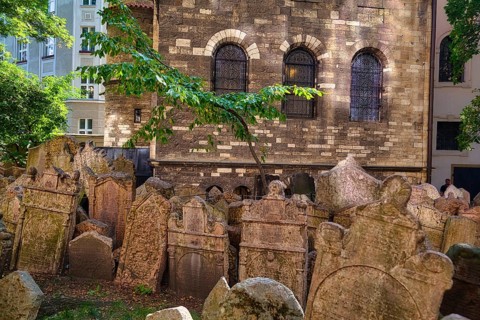 Old Jewish Cemetery, Prague, Czech Republic, Europe