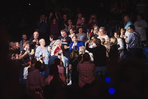Vincent Groß in the audience at the Schlagernacht des Jahres live on Das Original Tour in Berlin's