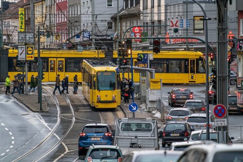 Ruhrbahn tram, on Altendorfer Straße, intersection Helenenstraße, in Essen, rush hour, evening