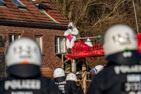 Beginning of the eviction of the Lützerath hamlet, camp of climate activists and squatters, at the