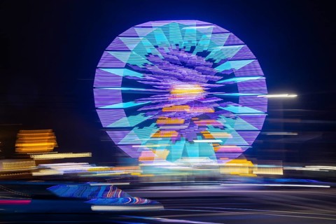 Augustus Market in Dresden. Ferris wheel with road traffic, Dresden, Saxony, Germany, Europe