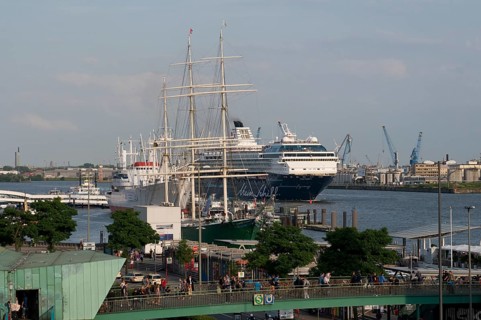 Europe, Germany, Hamburg, Elbe, harbour, passenger ship Mein Schiff 1, Hamburg, Hamburg, Federal