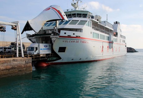 Vehicle disembarking from Armas ferry ship 'Volcan de Tindaya', Corralejo, Fuerteventura, Canary
