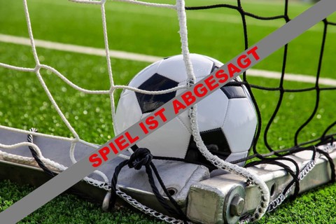 Symbolic image of a football match cancellation with the text SPIEL IST ABGESAGT (GAME IS