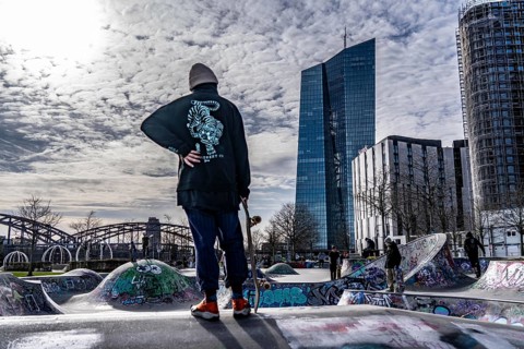 Building of the European Central Bank, ECB, Skaterpark am Ostenhafen, am Main in Frankfurt, Hesse,