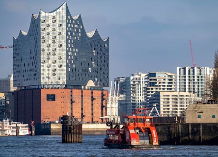Excursion boat, Hadag harbour ferry, St. Pauli, on the Elbe, skyline, Elbe Philharmonic Hall,