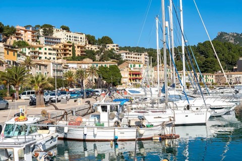 Coastal town of Port de Sóller in the north-west of the island, near Alconàsser, Serra de