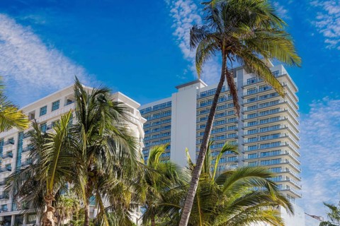 Luxury hotels along Cancun Zona Hotelera and Riviera Maya Hotel Zone with scenic beaches, leisure