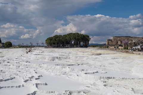 Sintered limestone terraces of Pamukkale, Pamukkale, Denizli province, Aegean region, Turkey, Asia