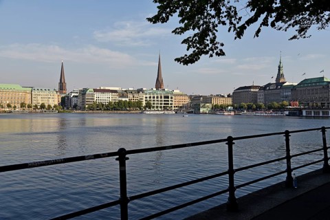 Europe, Germany, Hanseatic City of Hamburg, Jungfernstieg, Inner Alster Lake, View to Ballindamm,