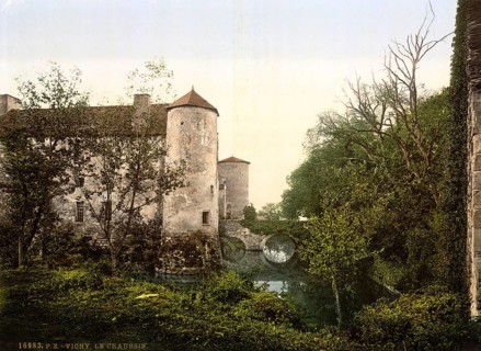 Le Chaussin, Vichy, Auvergne-Rhône-Alpes, France, ca 1890, Historic, digitally restored