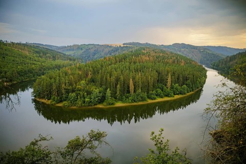 View of the river Saale (the so-called Saale loop) in the Thuringian Slate Mountains nature park