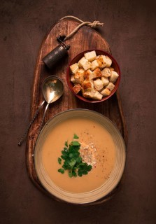 Cream soup, mashed soup, beige, mushroom, onion, cauliflower, vegetarian soup