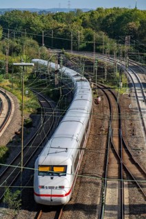 Tracks in front of Essen main station, 7 parallel tracks, ICE 2 train, North Rhine-Westphalia,