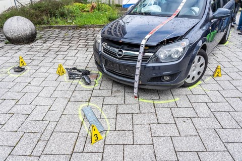 Re-enacted, fatal, accident with a car and a cyclist, at the North Rhine-Westphalia police,