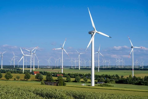 Wind farm north-east of Bad Wünnenberg, East Westphalia Lippe, Paderborn district, with the A44