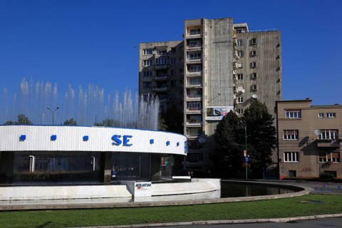City centre, fountain at Piata I.C. Bratianu, roundabout, Romania, Banat, Timisoara, Timisoara,