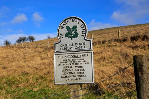 Cherhill Down Oldbury castle, National Trust sign, North Wessex Downs, Wiltshire, England, UK