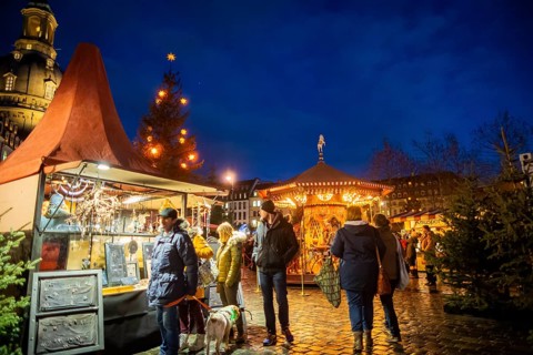 The historic Christmas market on the Neumarkt in front of the Church of Our Lady, Dresden, Saxony,