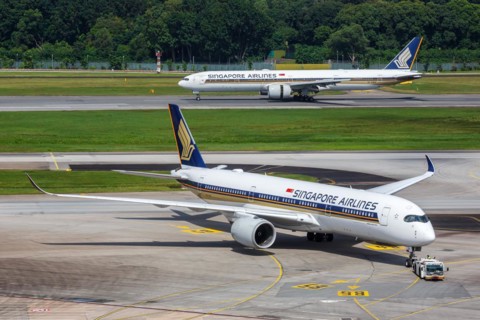 Airbus A350 and Boeing 777 aircraft of Singapore Airlines at Changi Airport, Singapore, Asia