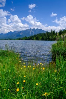 Barmsee, Karwendel mountains in the background, Krün, Werdenfelser Land, Upper Bavaria, Bavaria,