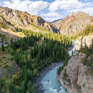 Mountain landscape with river in a narrow mountain valley in autumn, Little Naryn or Kichi-Naryn,