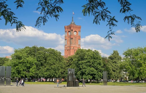 Marx-Engels-Forum, Rotes Rathaus, Rathausstraße, Mitte, Berlin, Germany, Europe