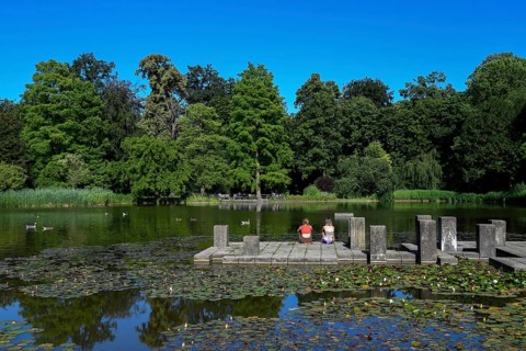 Pond in the castle garden, Karlsruhe Castle, Karlsruhe, Baden-Württemberg, Germany, Europe