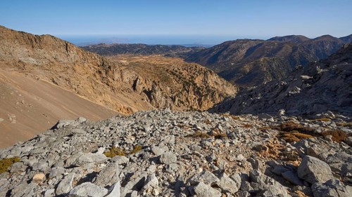Scree, Gingilos, Hiking on the Gingilos, Morning light, Cloudless blue sky, Samaria Gorge, Omalos,