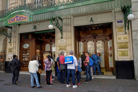 Visitors in front of Café Tortoni, coffee house on the Avenida de Mayo, Buenos Aires, Argentina,