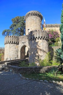 Historic castle Parador hotel, Jarandilla de la Vera, La Vera, Extremadura, Spain, Europe