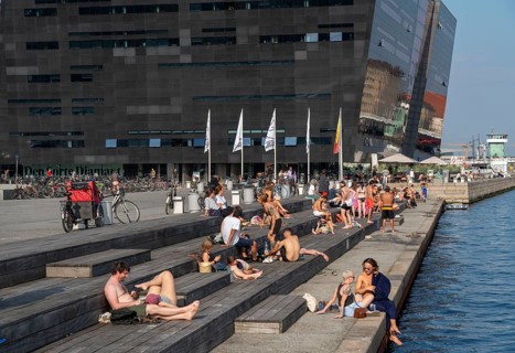 Summer, swimming in the harbour of Copenhagen, there are official bathing places, harbour baths and