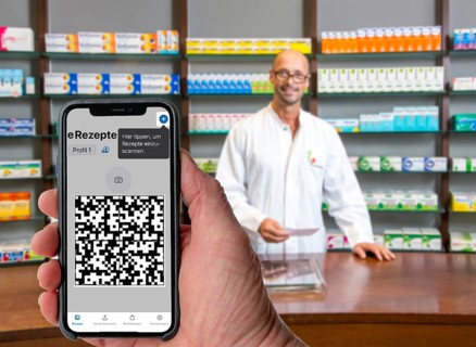 Symbolic image of an e-prescription, prescription issued by a doctor, with QR code, is scanned