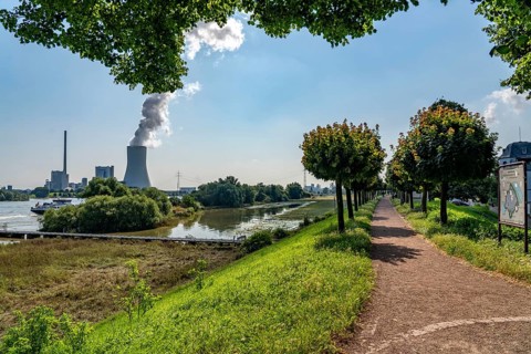 Embankment, promenade, part of the flood protection dyke on the Rhine, Walsum power station,