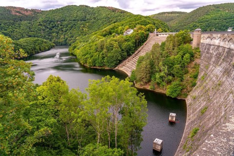 Dam wall of the Urft dam, merges into the Rursee, Eifel National Park, North Rhine-Westphalia,