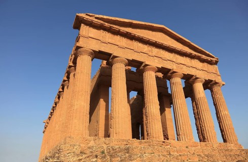 Tempio della Concordia (Temple of Concordia) in the Valley of the Temples, Agrigento, Sicily,