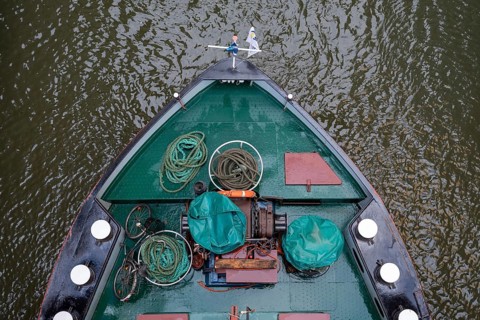 Barge enters the Rothensee lock, Magdeburg, Saxony-Anhalt, Germany, Europe