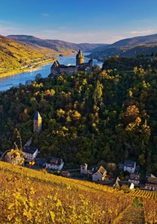 View of Bacharach with Stahleck Castle, hilltop castle above the Rhine, Upper Middle Rhine Valley