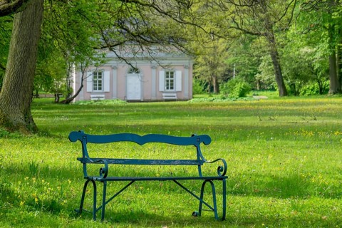 Bench in the park of Schloss Fasanerie, Eichenzell, Hesse, Germany, Europe