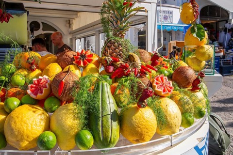 Stall selling juices from tropical fruits, Capri, Campanian Archipelago, Gulf of Naples, Tyrrhenian
