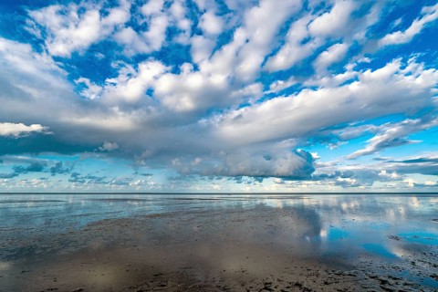 Storm clouds on the North Sea coast, weather change, storm clouds, East Frisia, Lower Saxony,