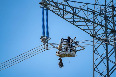 Construction of a new line route, 380 KV extra-high-voltage line between Osterath and Gohr, near