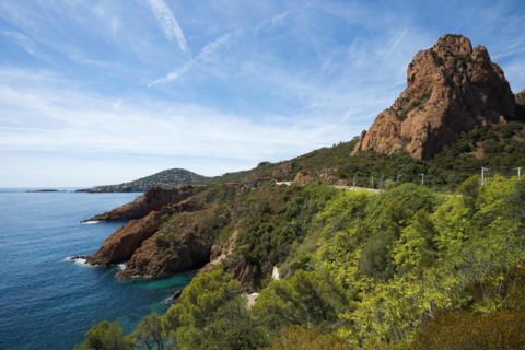 Coast and red rocks, Massif de l'Esterel, Esterel Mountains, Département Var, Région