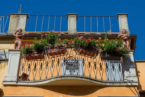 Balcony on the Ponte Vecchio, Old Town, Architecture, Travel, Tourism, Florence, Tuscany, Italy,