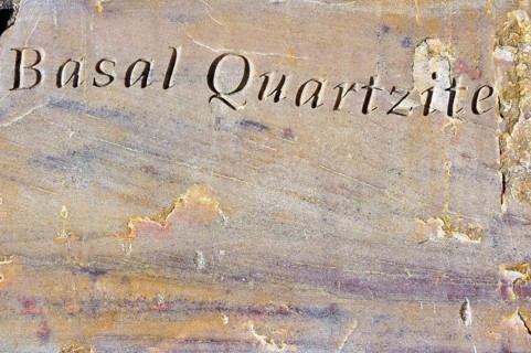 Basal quartzite rock fragment, part of the Knockan Puzzle at the Knockan Crag National Nature