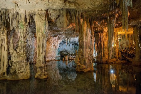 Huge stalactites and underground lake, stalactite cave, Grotta di Nettuno, Neptune Grotto, Capo