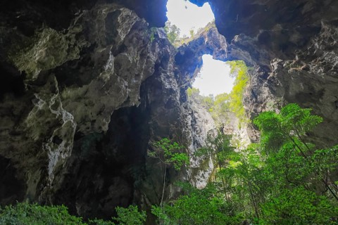 Phraya Nakhon Cave, Hua Hin, Prachuap Khiri Khan Province, Thailand, Asia