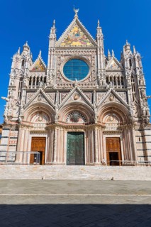 Cathedral, old town, architecture, landmark, travel, tourism, blue sky, Siena, Tuscany, Italy,
