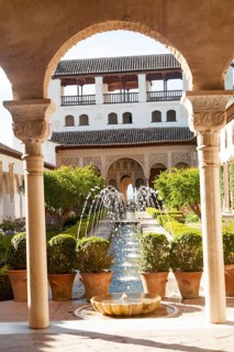 Patio de la Acequia, Court of the water Channel, Generalife palace gardens, Alhambra, Granada,
